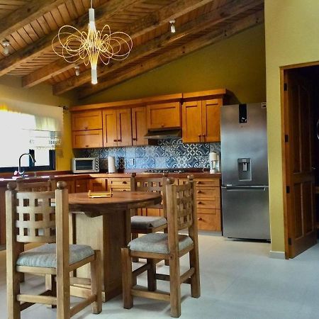 Brisas De Sol Hotel Pátzcuaro Kültér fotó
